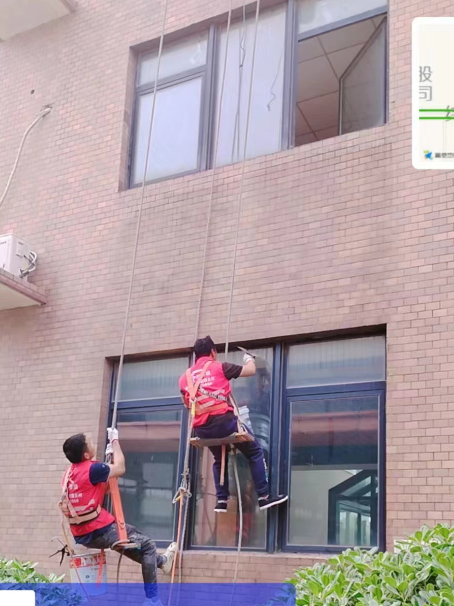 淮上承接各类窗户玻璃维修